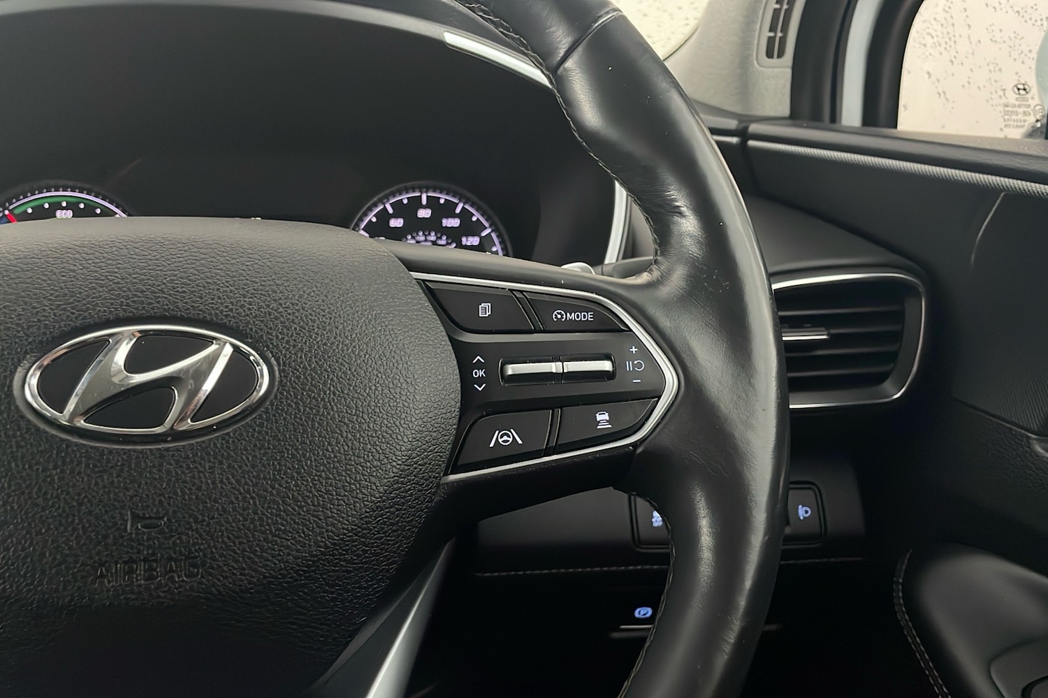 Used Hyundai Santa Fe 2021 for sale - 76163921: Photo 15