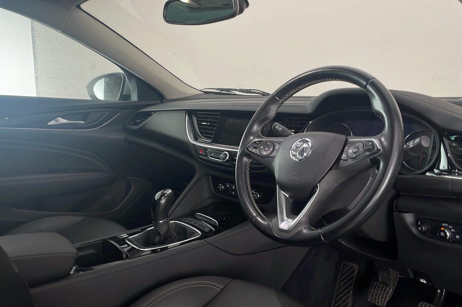 Used Vauxhall Insignia 2017 for sale - 76069894: Photo 10