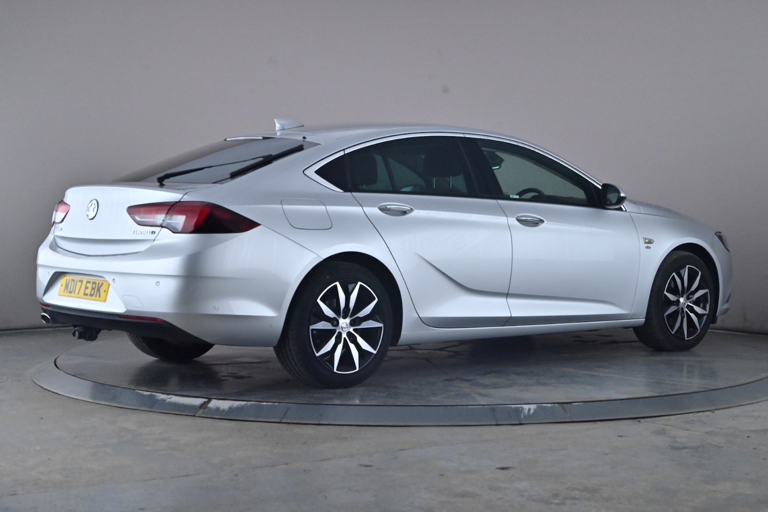 Used Vauxhall Insignia 2017 for sale - 76069894: Photo 6