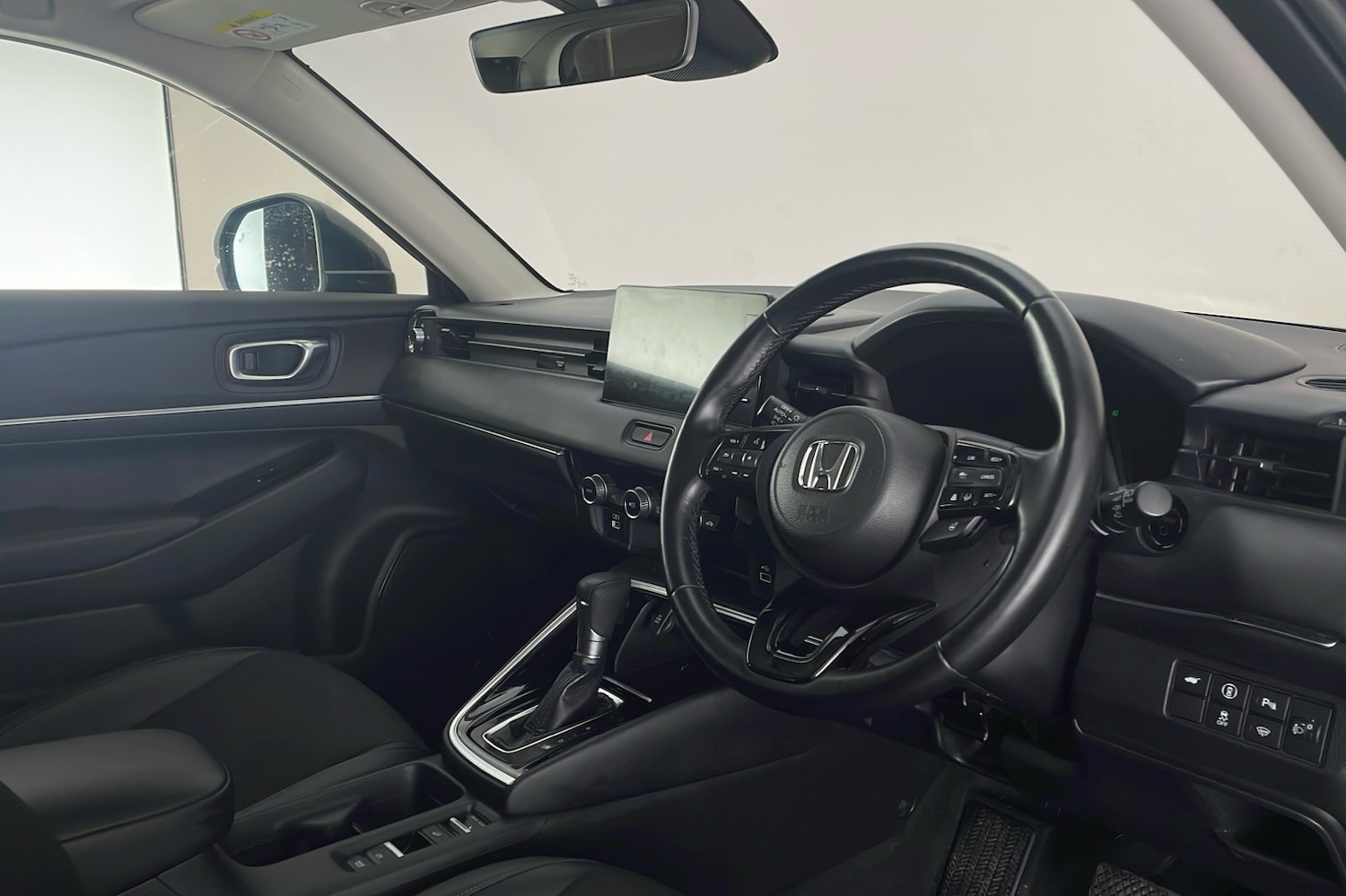 Used Honda HR-V 2023 for sale - 76627715: Photo 10