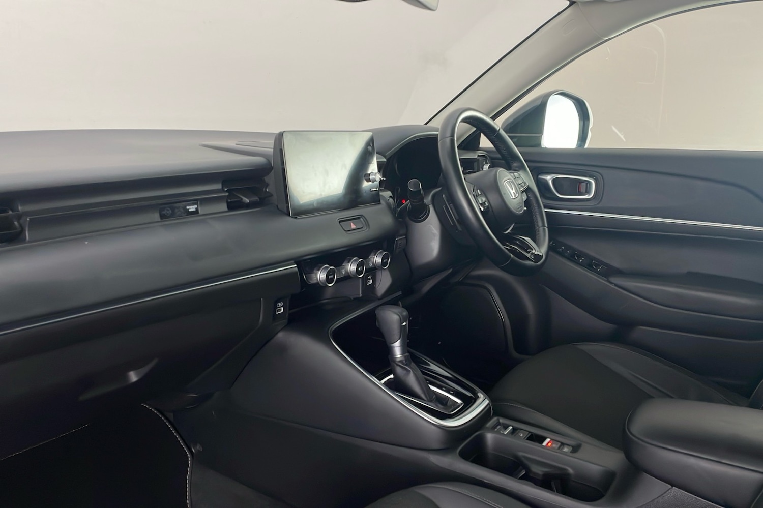 Used Honda HR-V 2023 for sale - 76627715: Photo 24