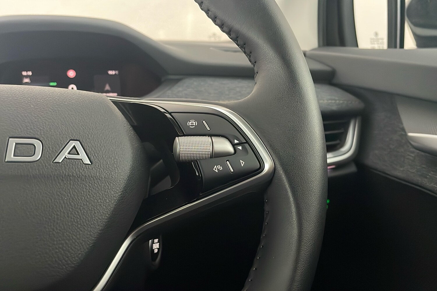 Used Skoda Elroq 2025 for sale - 76236523: Photo 16