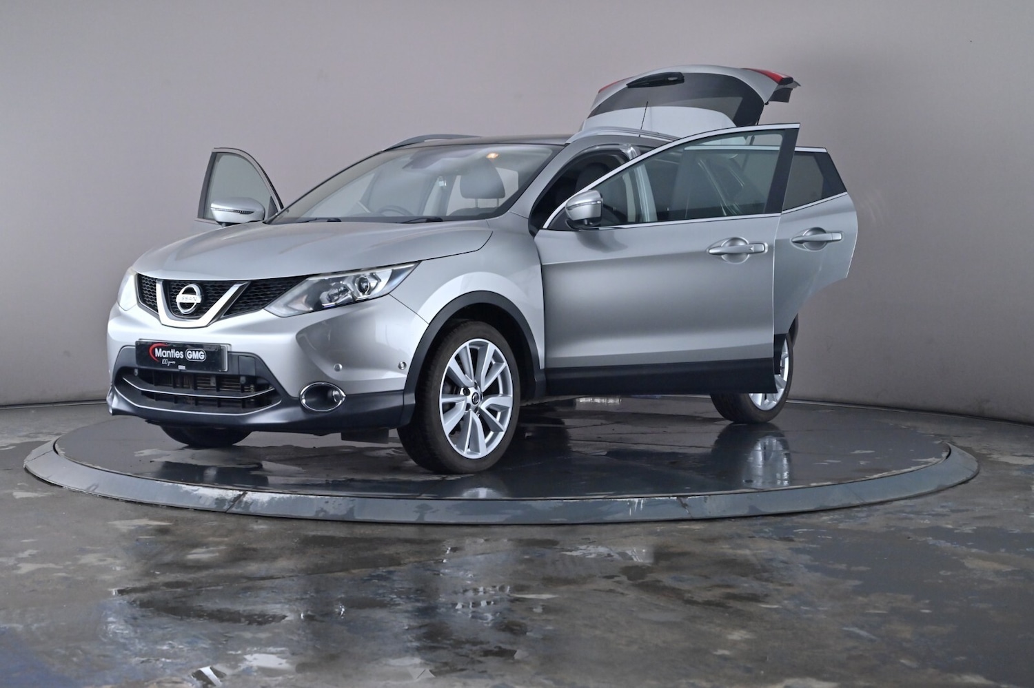 Used Nissan Qashqai 2015 for sale - 76672379: Photo 41