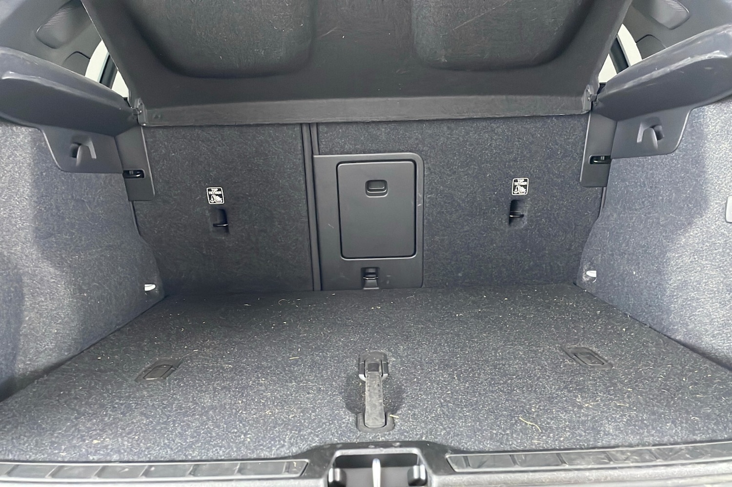 Used Volvo XC40 2021 for sale - 76730431: Photo 17