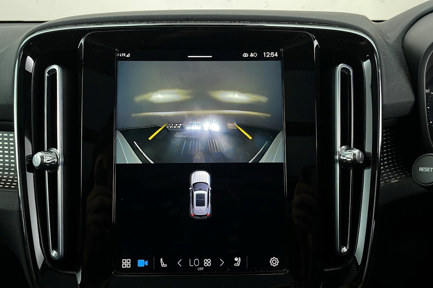 Used Volvo XC40 2021 for sale - 76730431: Photo 25