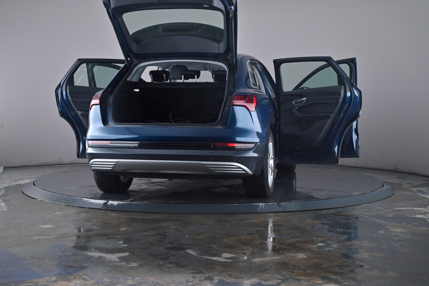 Used Audi e-tron 2021 for sale - 76621944: Photo 62