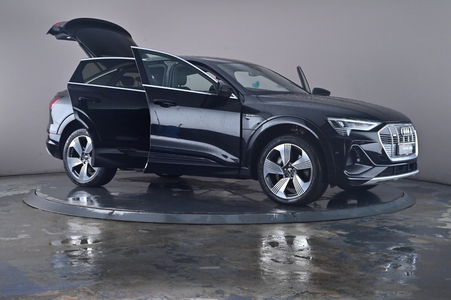 Used Audi e-tron 2021 for sale - 76667992: Photo 36