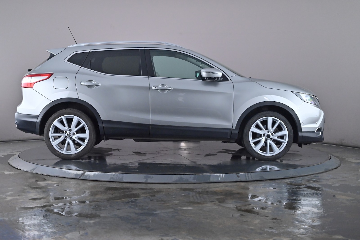 Used Nissan Qashqai 2015 for sale - 76744623: Photo 33