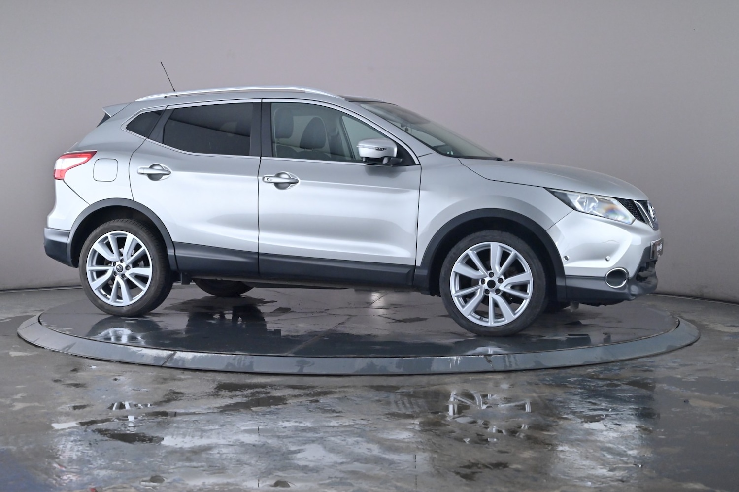 Used Nissan Qashqai 2015 for sale - 76744623: Photo 35