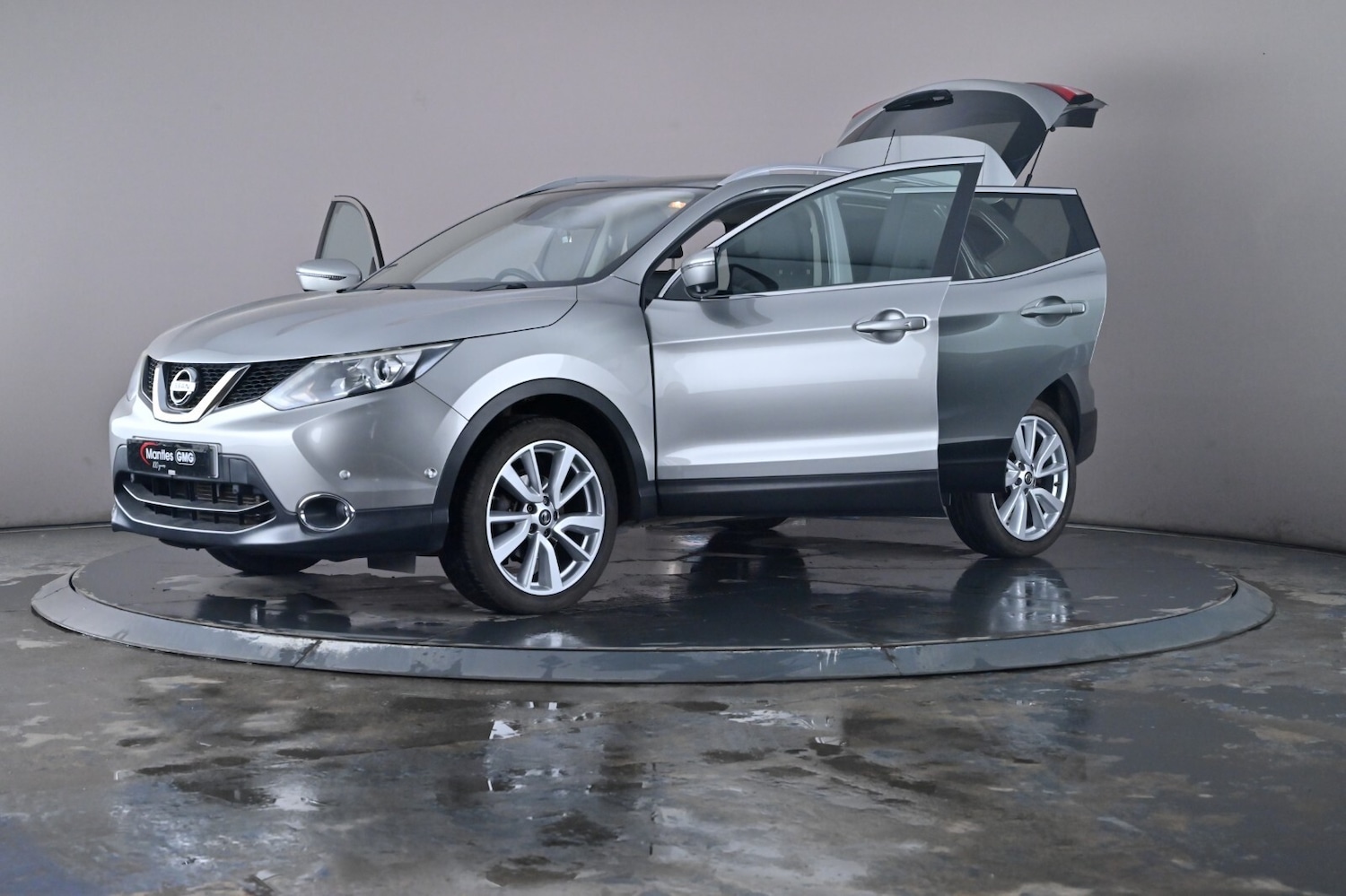Used Nissan Qashqai 2015 for sale - 76744623: Photo 42
