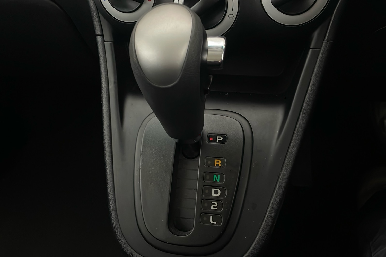 Used Hyundai i10 2010 for sale - 77311270: Photo 11