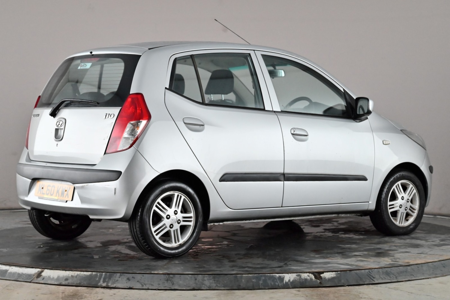 Used Hyundai i10 2010 for sale - 77311270: Photo 6