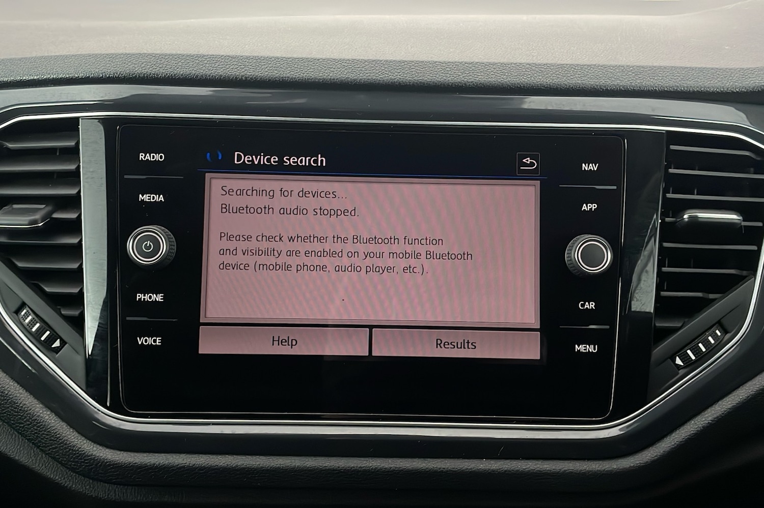 Used Volkswagen T-Roc 2019 for sale - 76892960: Photo 16