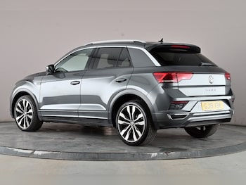 Used Volkswagen T-Roc 2019 for sale - 76892960: Photo