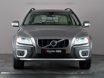 Used Volvo XC70 2010 for sale - 76705387: Photo