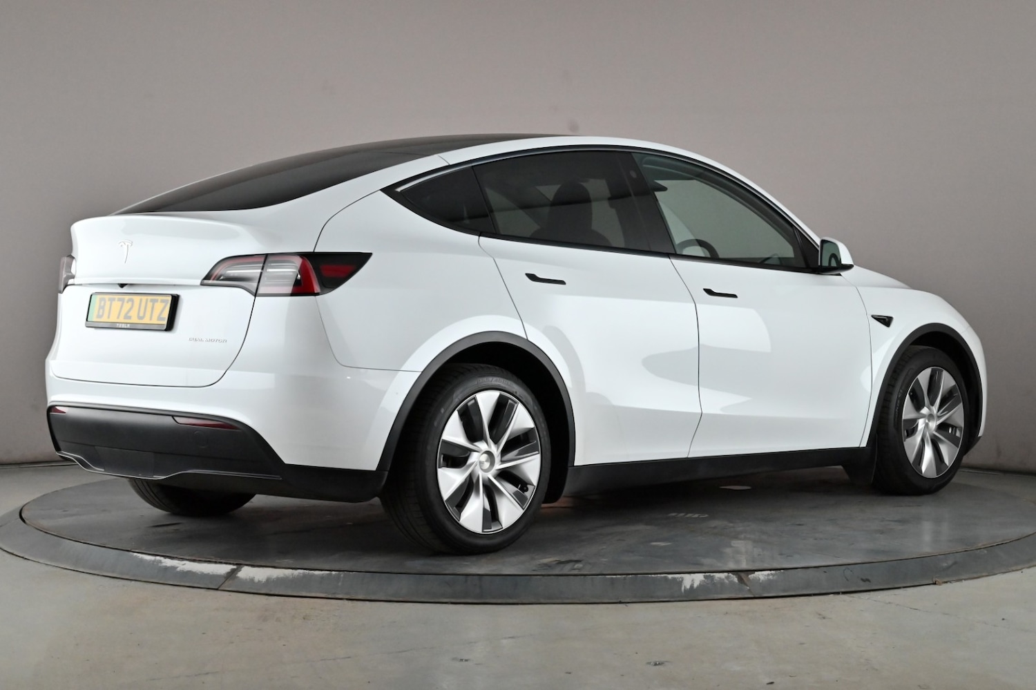 Used Tesla Model Y 2022 for sale - 76980689: Photo 6