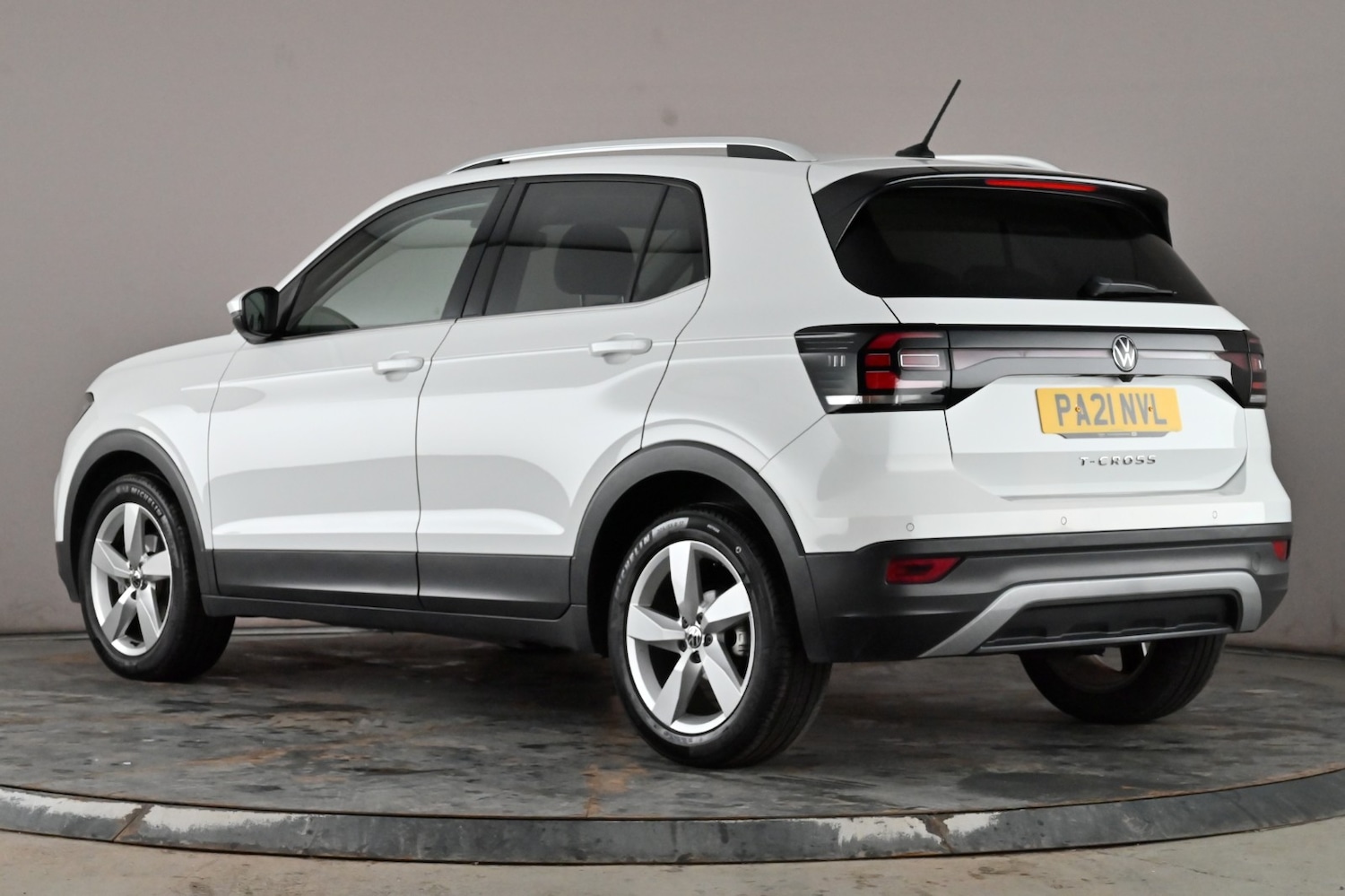 Used Volkswagen T-Cross 2021 for sale - 77822067: Photo 4