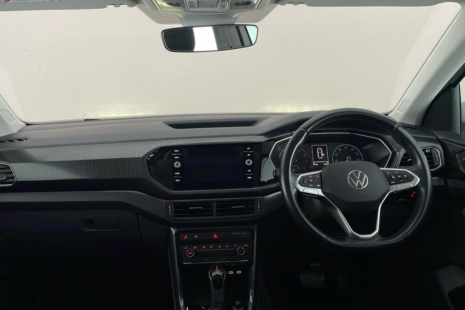 Used Volkswagen T-Cross 2021 for sale - 77822067: Photo 8