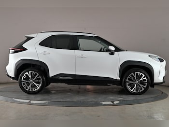 Used Toyota Yaris Cross 2023 for sale - 79204219: Photo