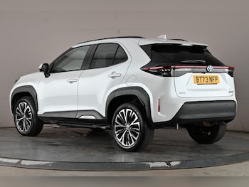 Used Toyota Yaris Cross 2023 for sale - 79204219: Photo