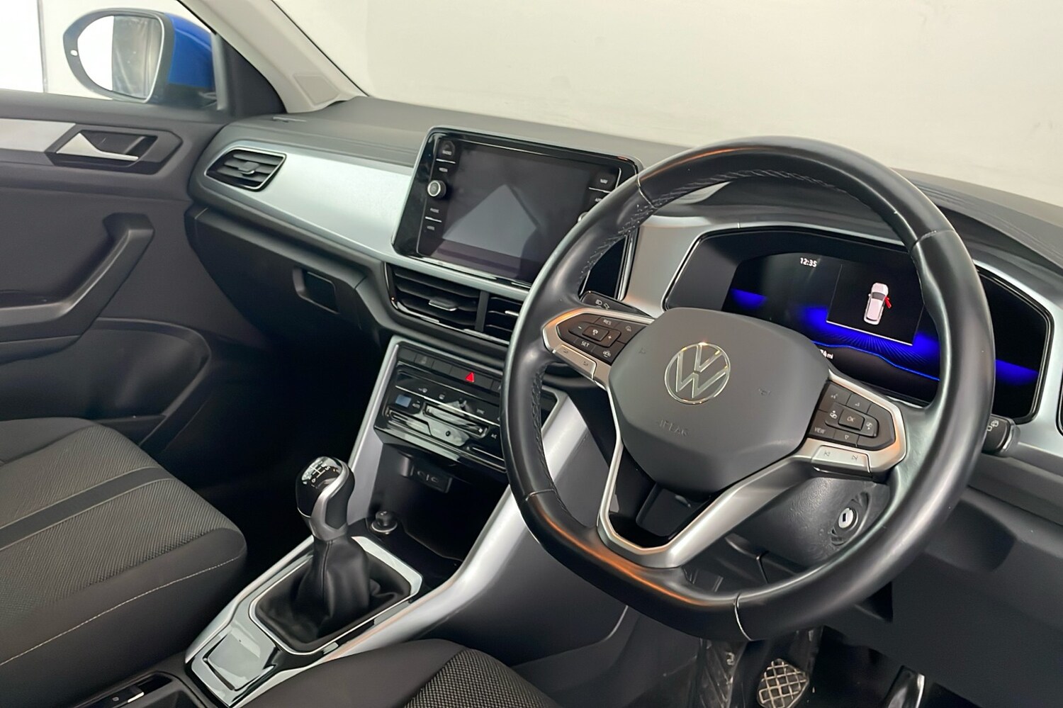 Used Volkswagen T-Roc 2023 for sale - 77609706: Photo 10