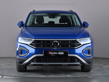 Used Volkswagen T-Roc 2023 for sale - 77609706: Photo