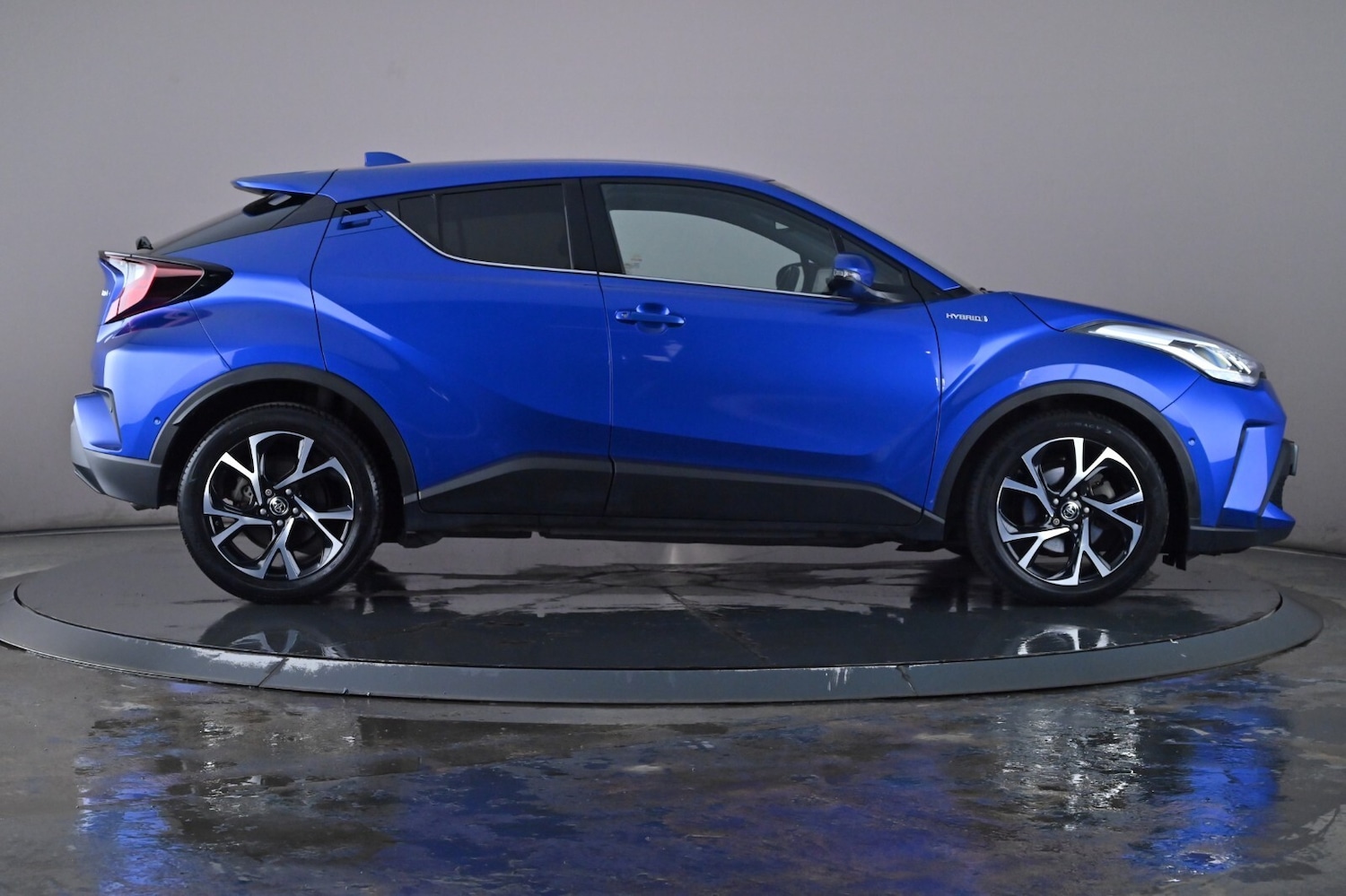 Used Toyota C-HR 2020 for sale - 76716525: Photo 3