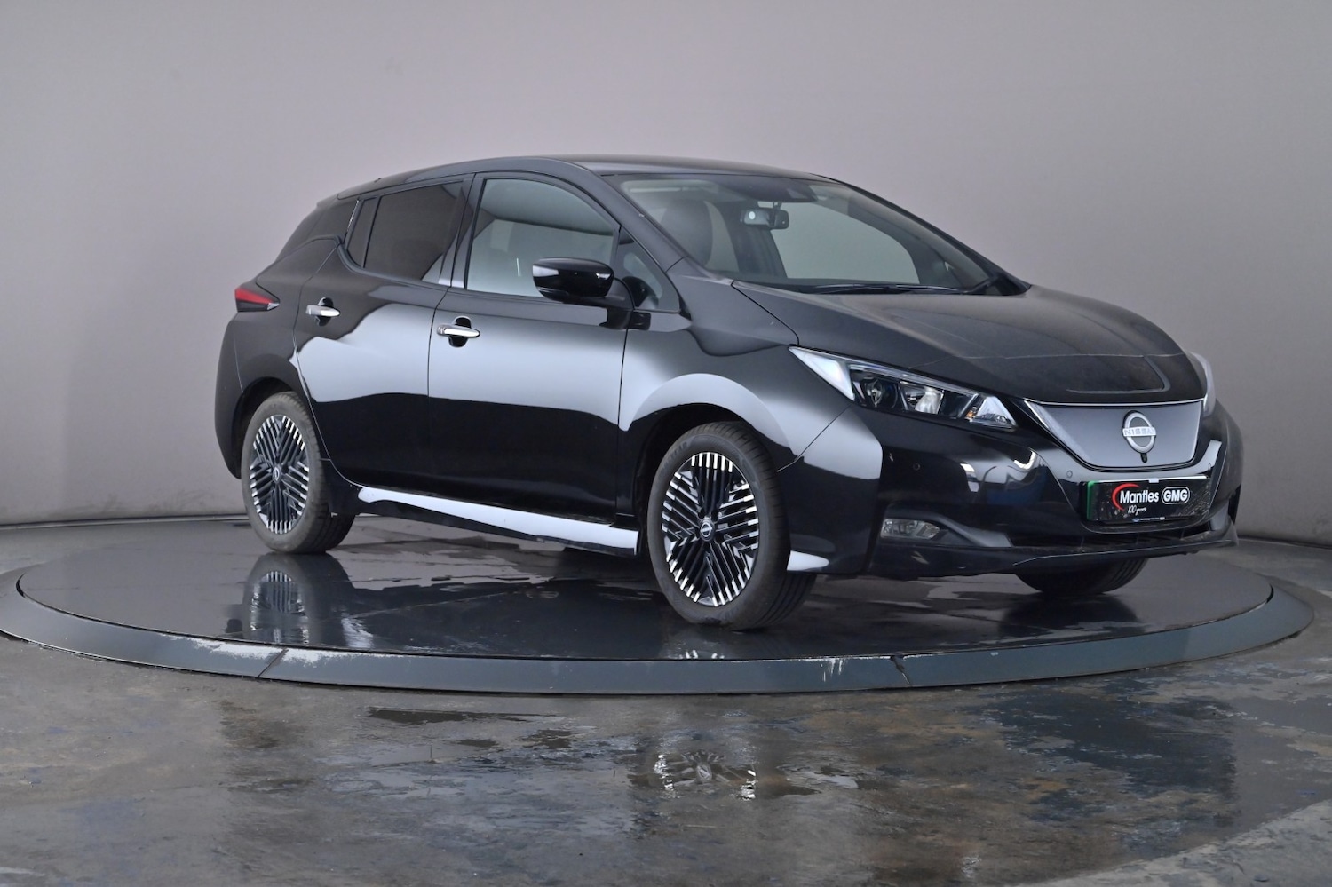 Used Nissan Leaf 2023 for sale - 76716434: Photo 2