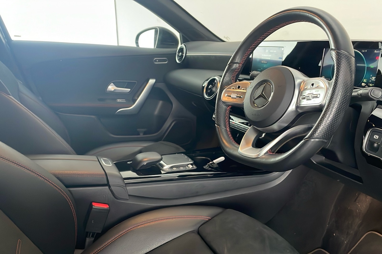 Used Mercedes-Benz A-Class 2020 for sale - 77080720: Photo 11