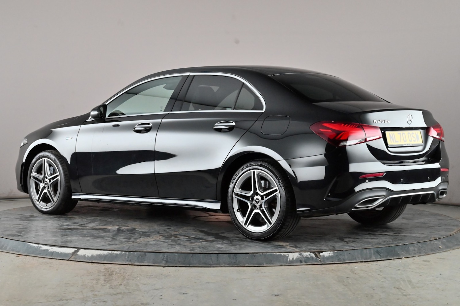 Used Mercedes-Benz A-Class 2020 for sale - 77080720: Photo 4