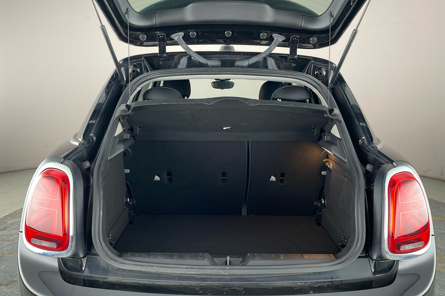 Used MINI Hatch 2018 for sale - 77781336: Photo 19
