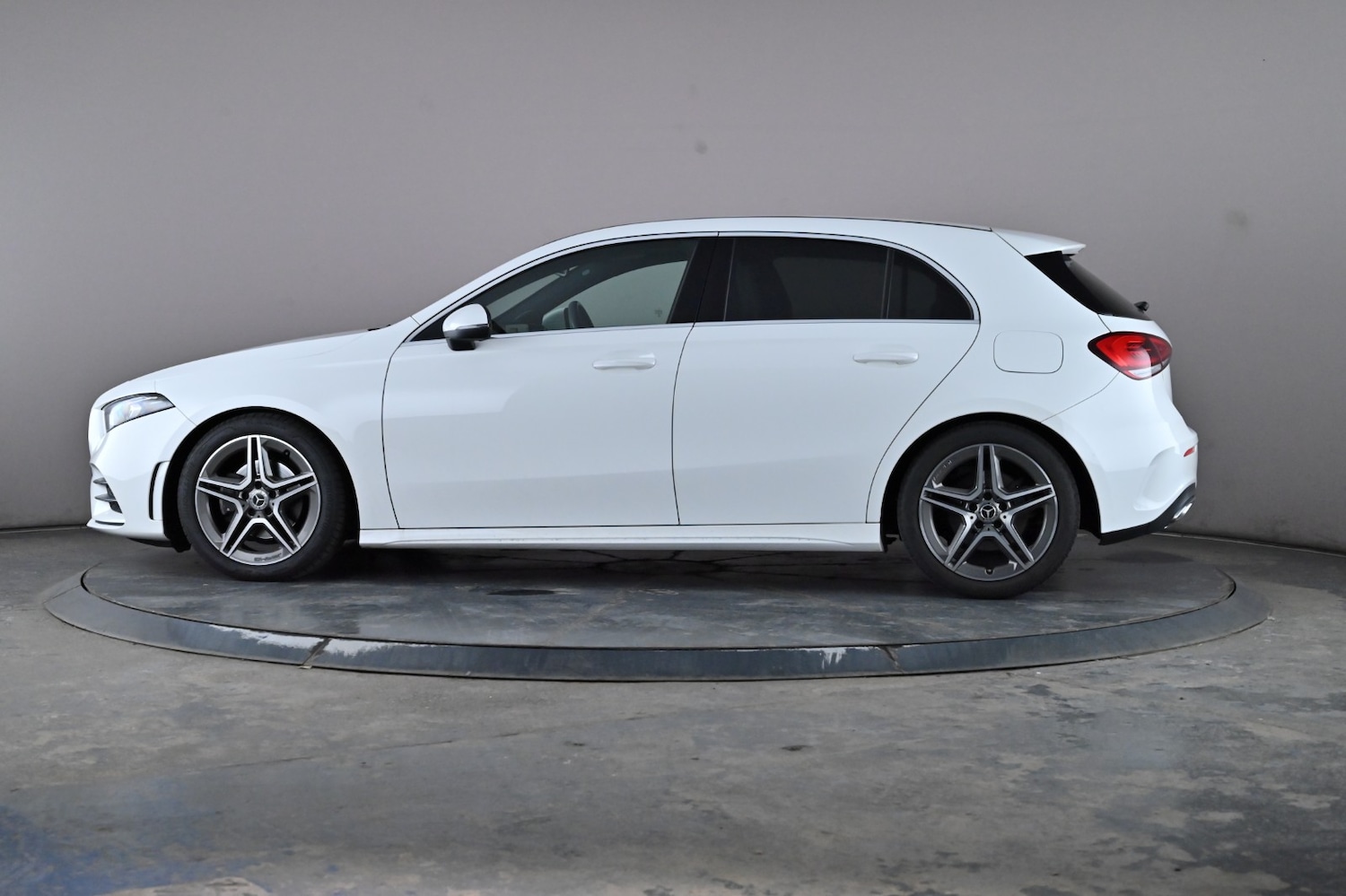 Used Mercedes-Benz A-Class 2019 for sale - 76672383: Photo 27