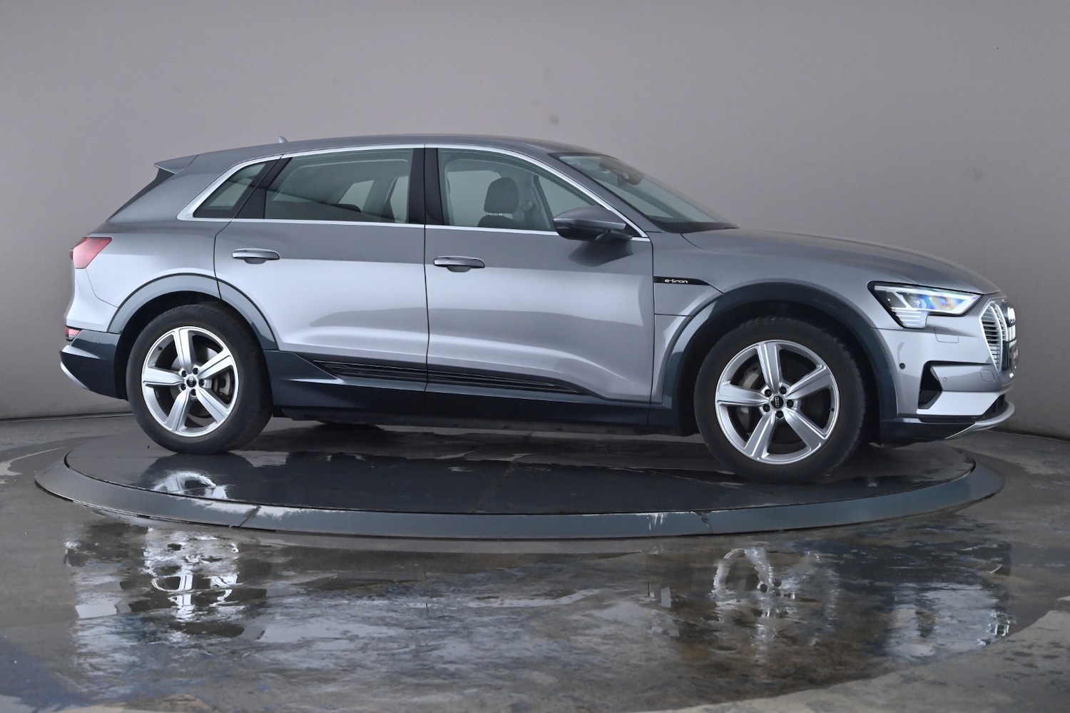 Used Audi e-tron 2022 for sale - 76716534: Photo 35
