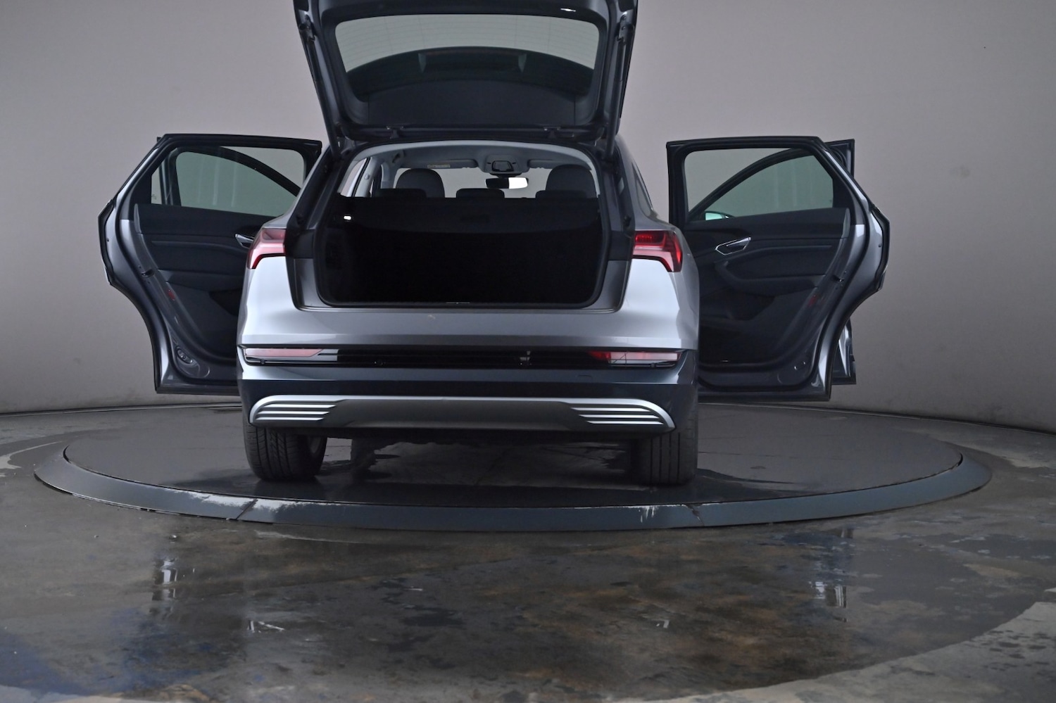 Used Audi e-tron 2022 for sale - 76716534: Photo 60