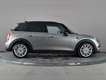 Used MINI Hatch 2018 for sale - 78883235: Photo