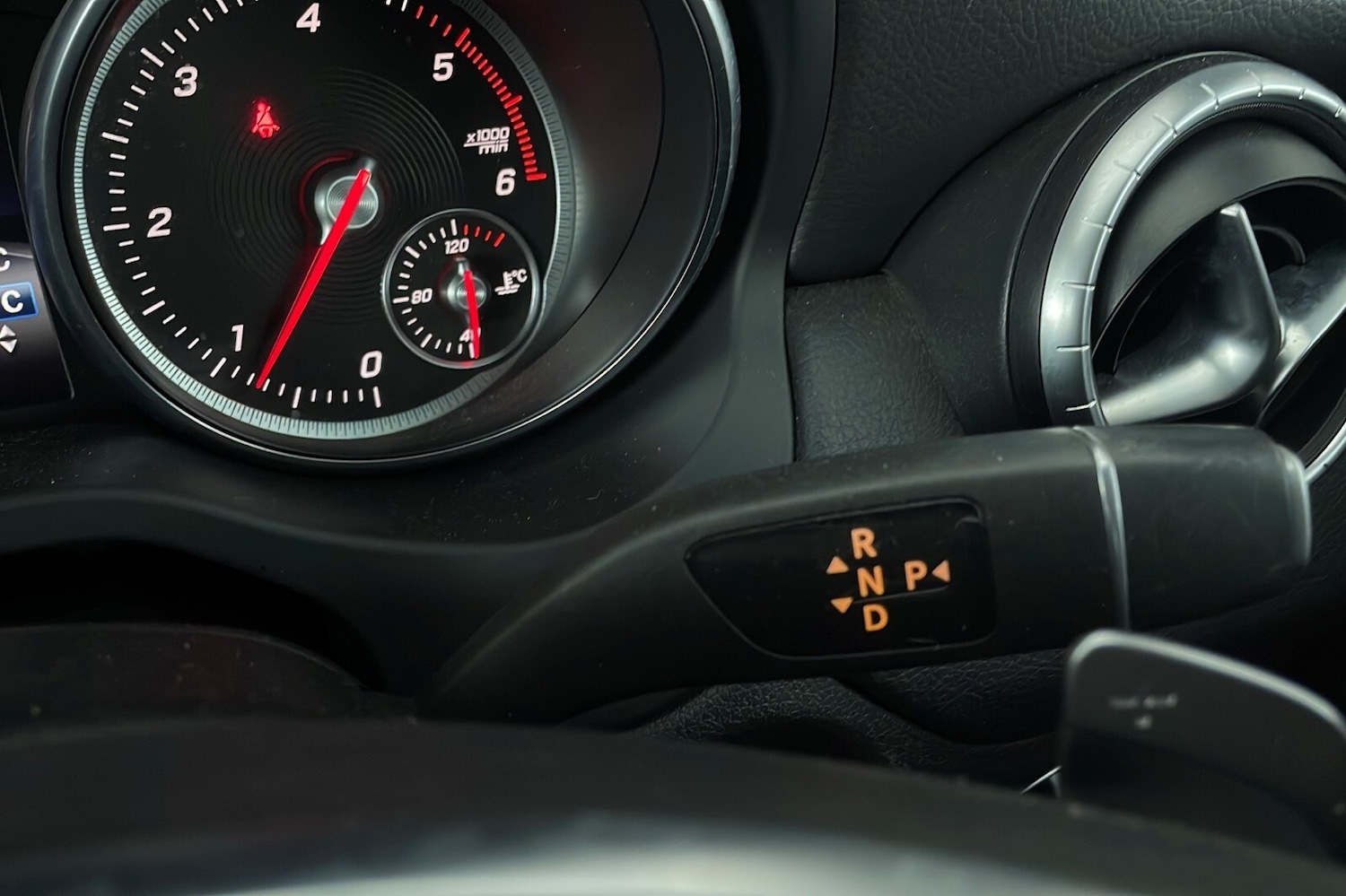 Used Mercedes-Benz CLA 2016 for sale - 76716448: Photo 23