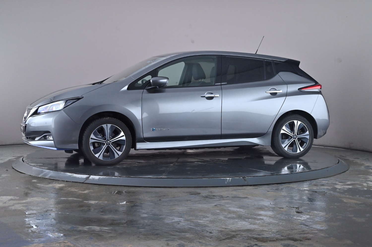 Used Nissan Leaf 2020 for sale - 76730486: Photo 13