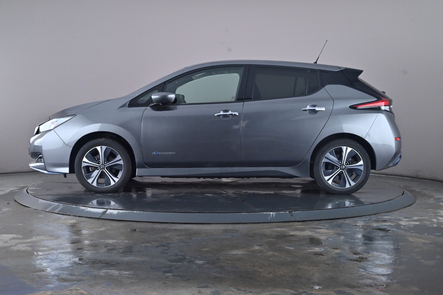 Used Nissan Leaf 2020 for sale - 76730486: Photo 15