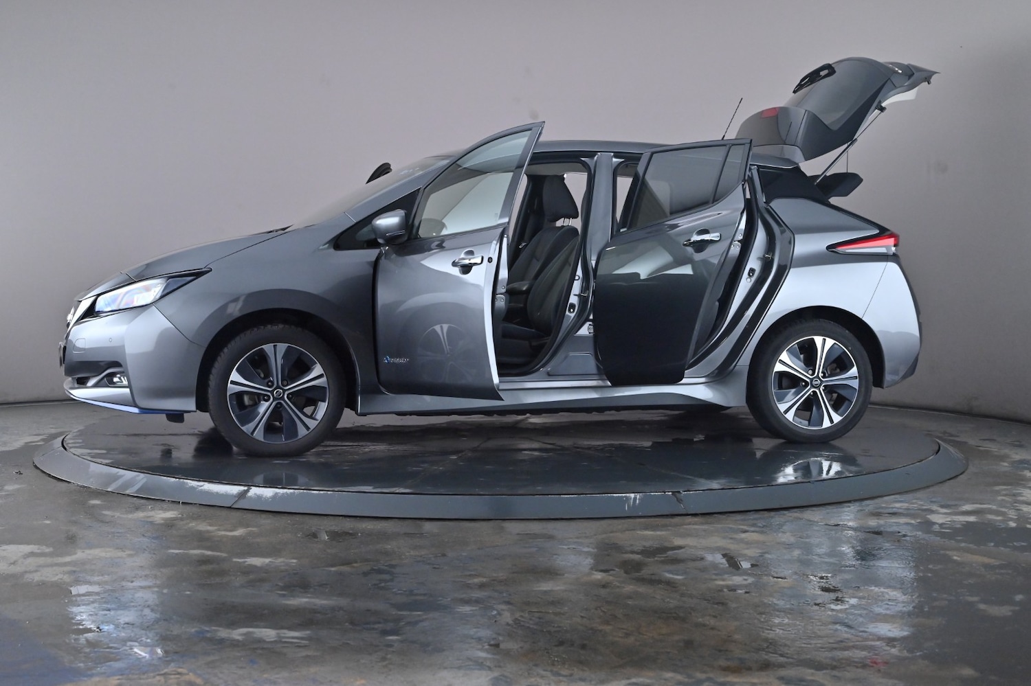 Used Nissan Leaf 2020 for sale - 76730486: Photo 50