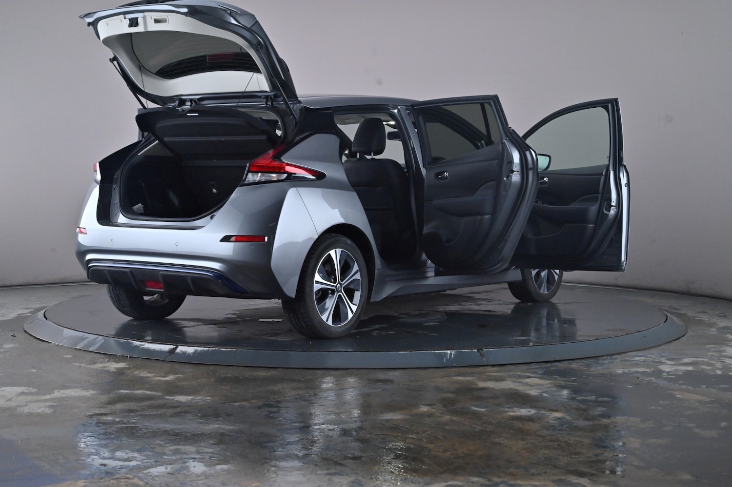 Used Nissan Leaf 2020 for sale - 76730486: Photo 64