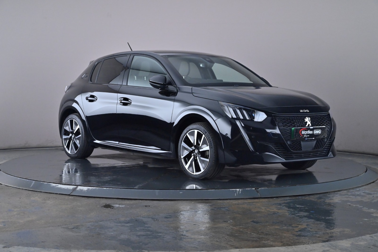 Used Peugeot 208 2021 for sale - 76716456: Photo 2