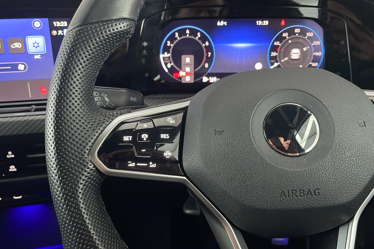 Used Volkswagen Golf 2023 for sale - 77639986: Photo 14