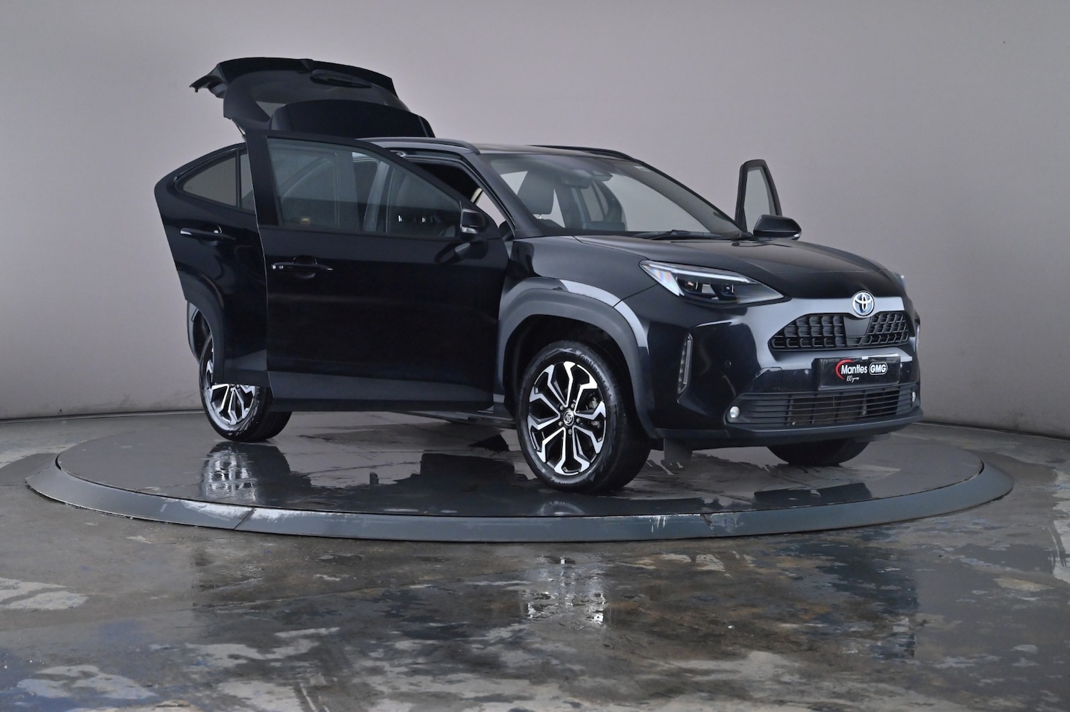 Used Toyota Yaris Cross 2023 for sale - 76672377: Photo 55