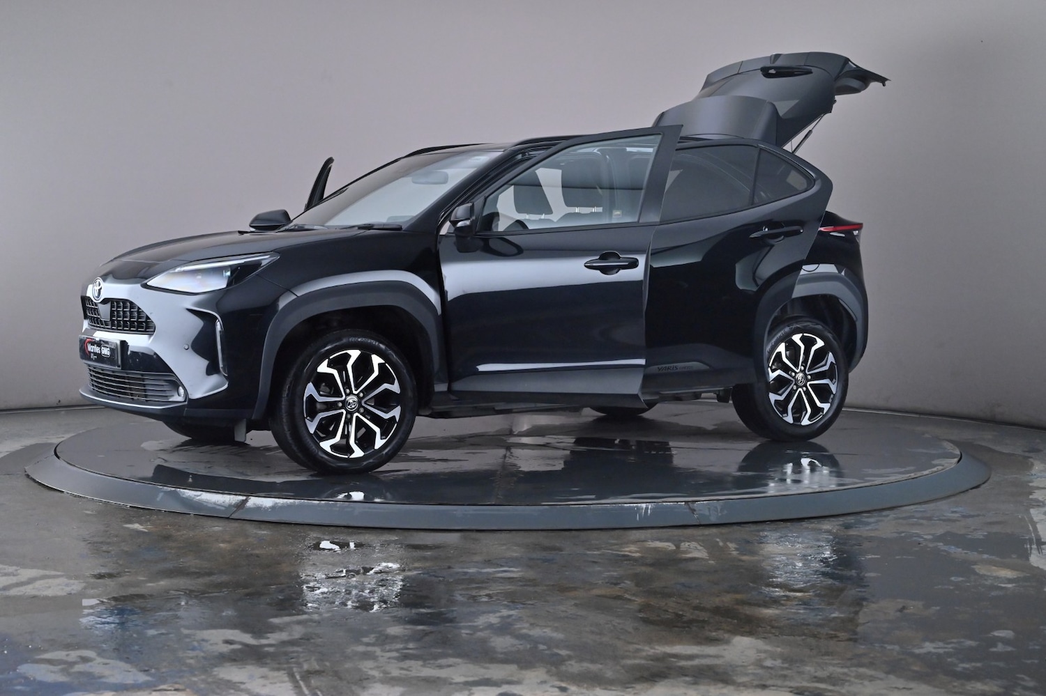 Used Toyota Yaris Cross 2023 for sale - 76672377: Photo 65