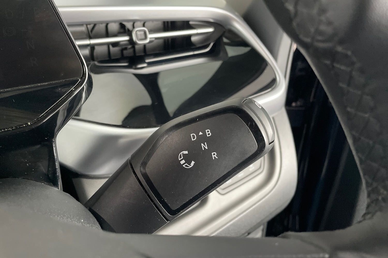 Used Volkswagen ID.Buzz 2023 for sale - 76716489: Photo 11