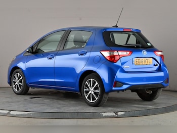 Used Toyota Yaris 2018 for sale - 78880913: Photo