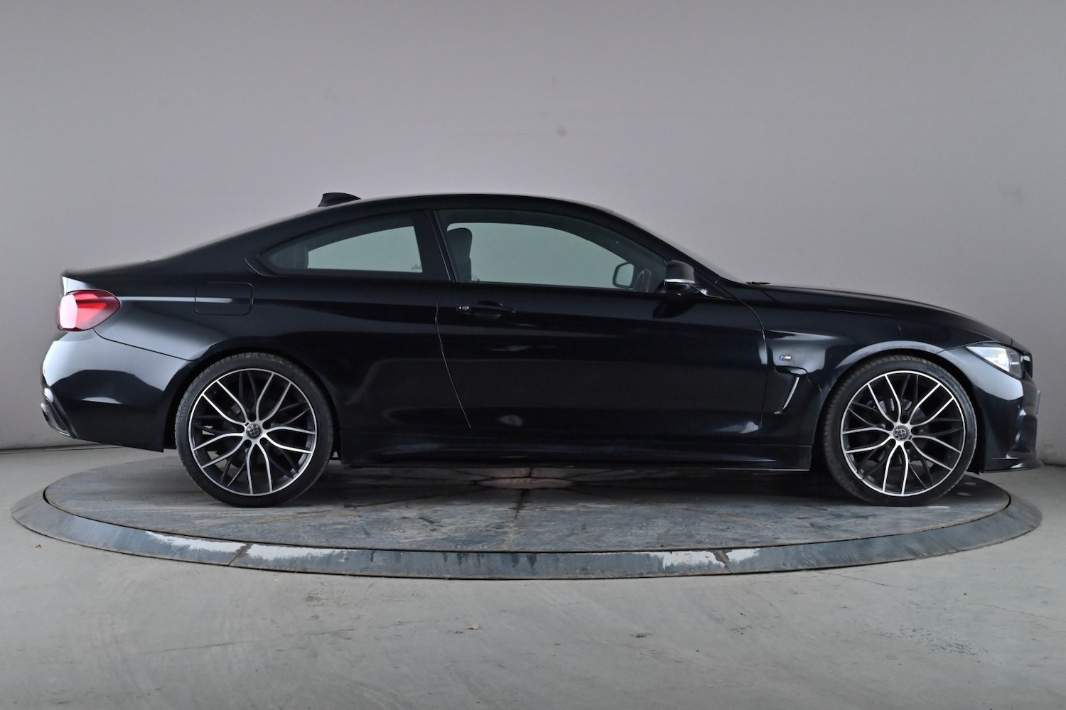 Used BMW 4 Series 2019 for sale - 77720964: Photo 3