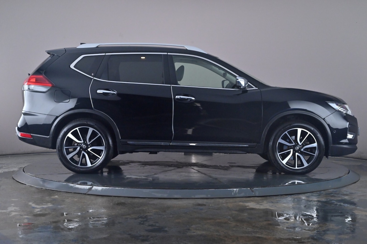 Used Nissan X-Trail 2018 for sale - 76716554: Photo 3