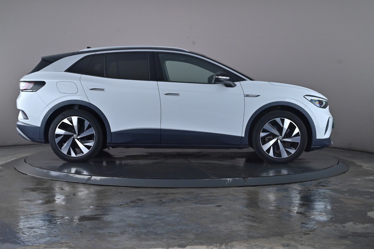 Used Volkswagen ID.4 2021 for sale - 76660329: Photo 33