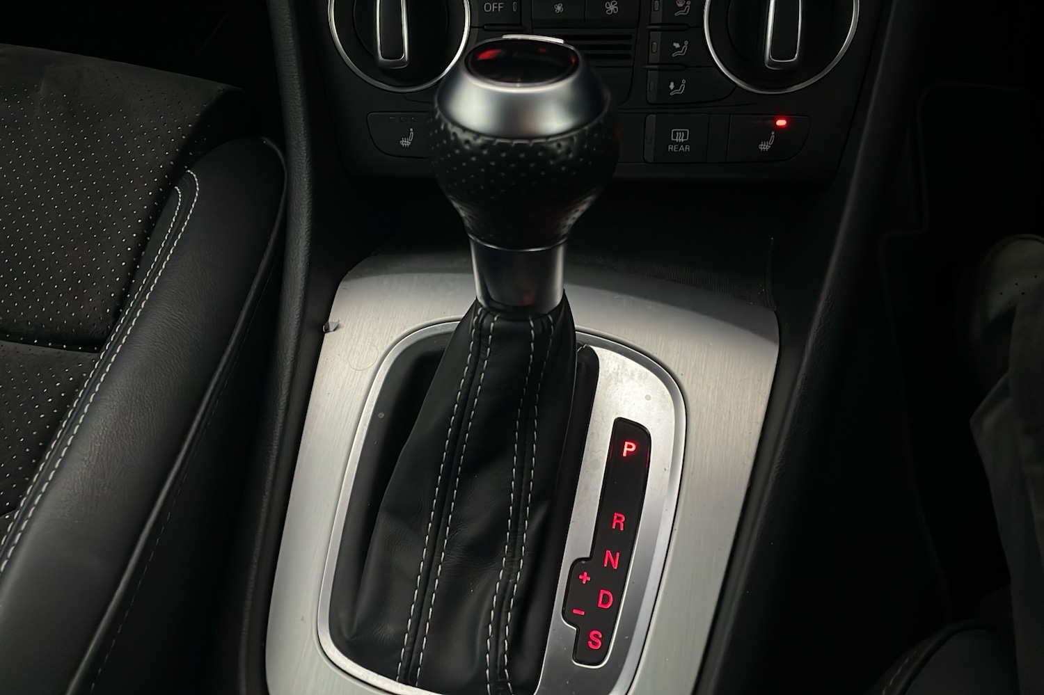 Used Audi Q3 2016 for sale - 76979039: Photo 11